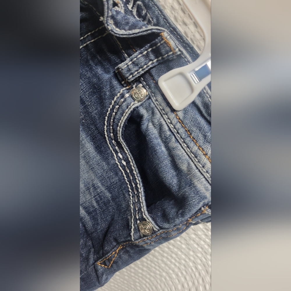 Grace Distressed Blue Jean Shorts - Picture 5 of 8
